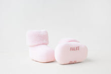 Load image into Gallery viewer, Gift Clothes Box that fits your Budget